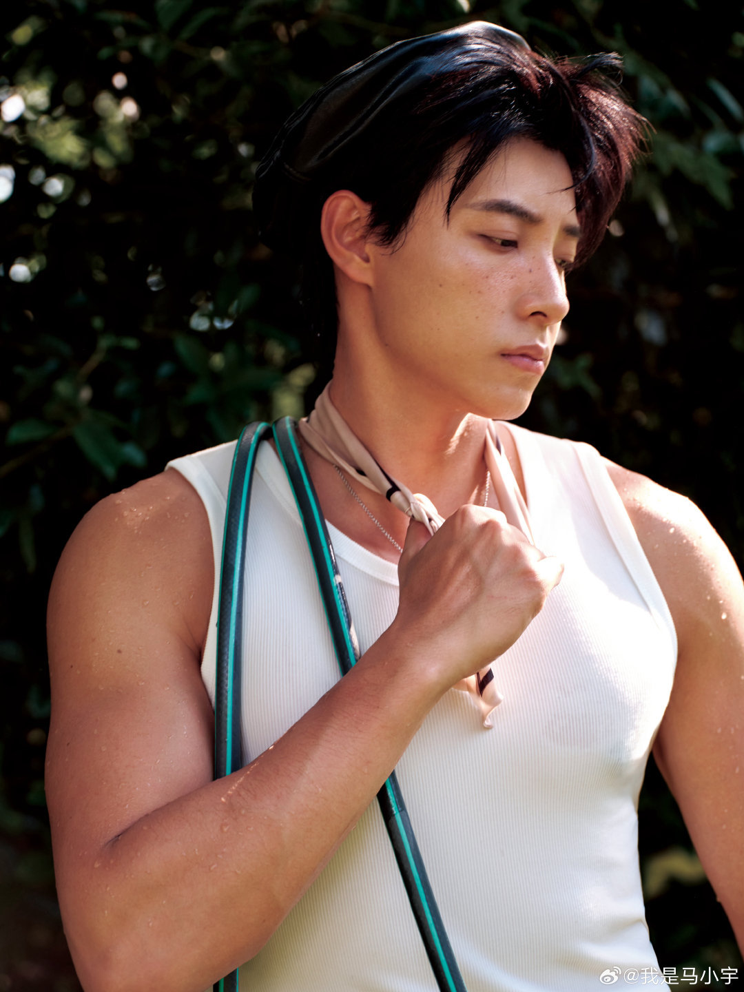 马小宇练腿的原因找到了嘴上说不在意，身体却超诚实，马小宇这反差感也太可爱了！果然