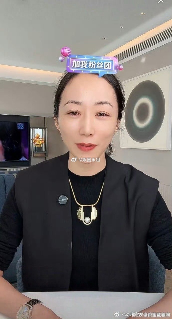 靠自己努力赚钱没什么丢人的，无论家庭背景如何，那都是父母的，成年人总是要独立面对