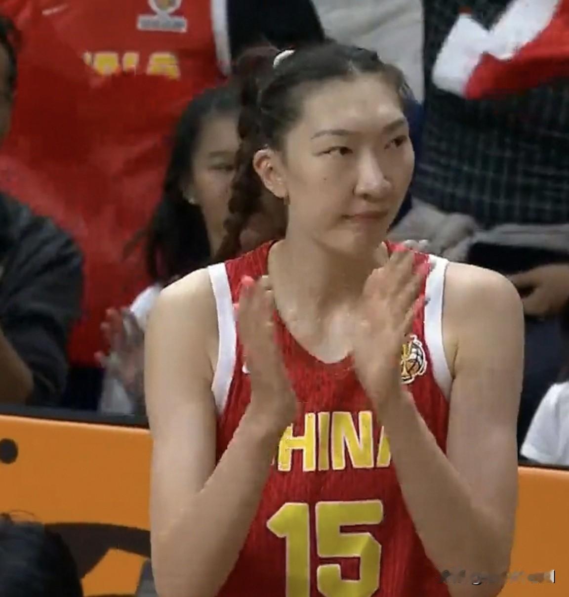 相信中国女篮肯定会赢！
今日凌晨女篮世界杯1/4决赛，
中国女篮的对手是波多黎各