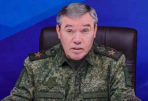 当地时间4月21号，俄罗斯突然抛出一枚重磅消息，俄军总参谋长格拉西莫夫亲自出面，