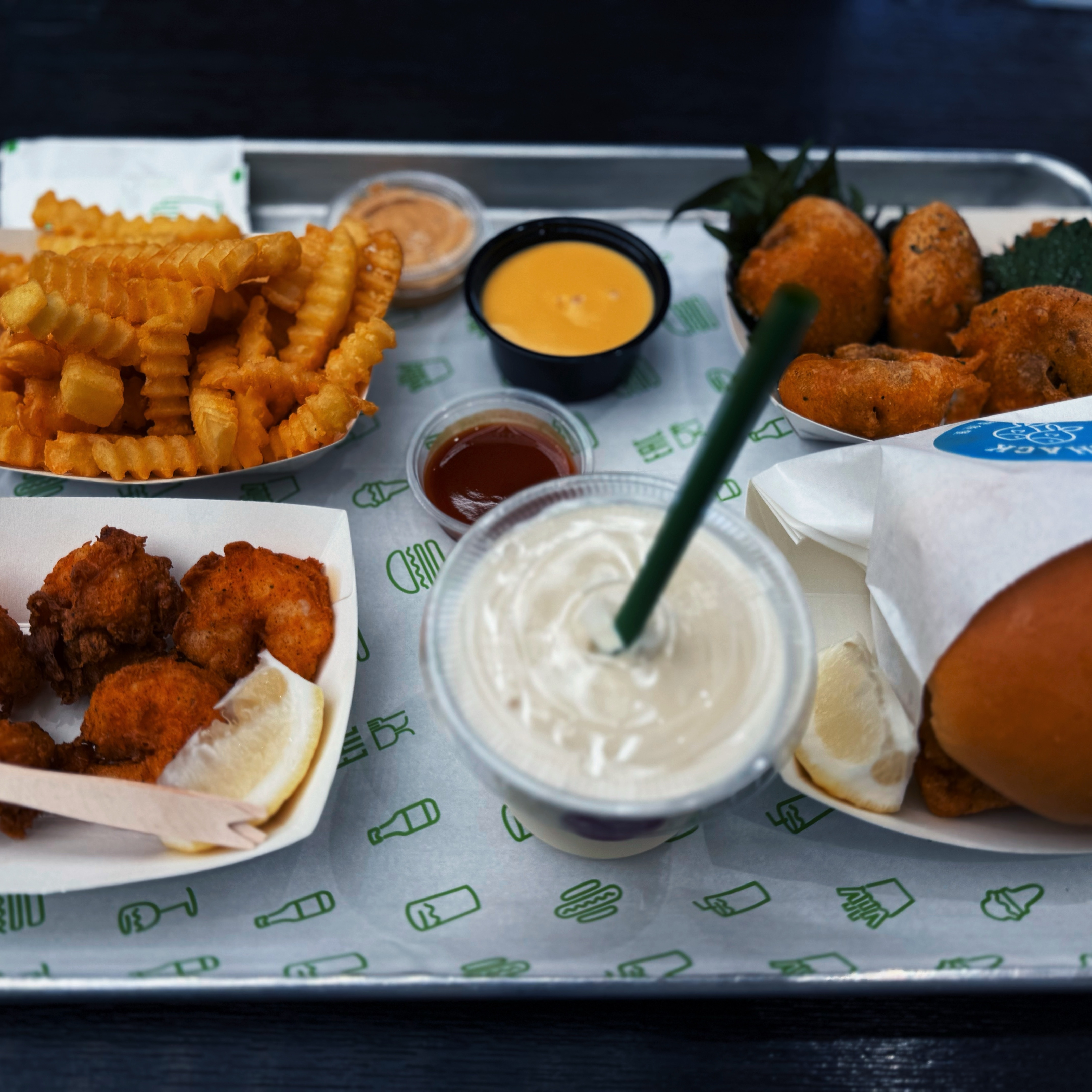 好久没吃Shake shack了，解解馋[馋嘴]减脂餐  ​​​