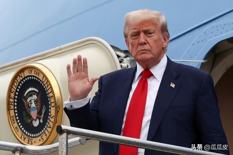 特朗普会见佩特罗，这俩大佬碰面能聊的可太多啦。说不定会先聊聊国际局势，像美国跟哥