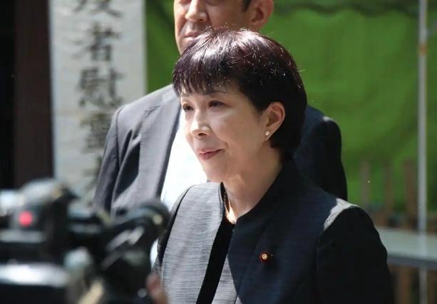 中国和日本之间的矛盾到了今天似乎已经无法轻易的解决了，如今日本之所以不断游走着周