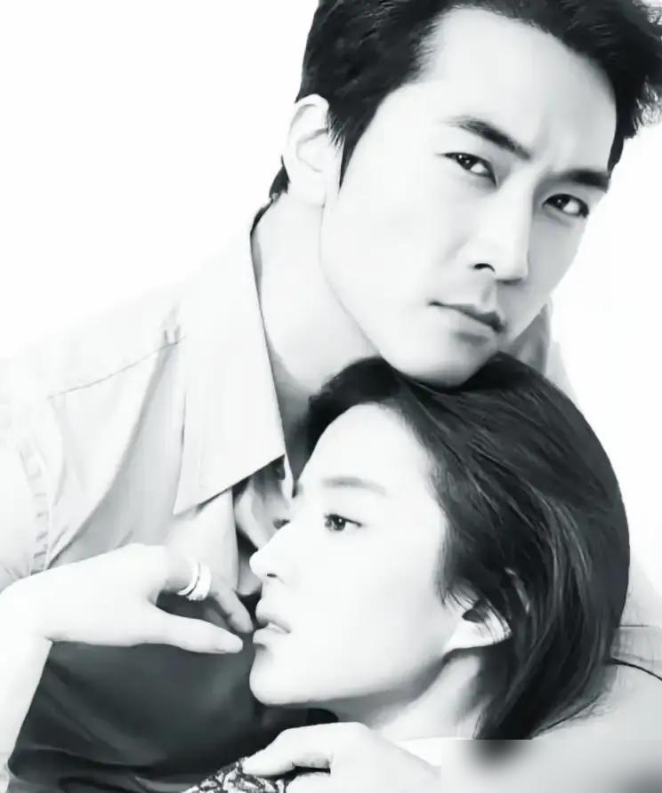 宋承宪催她结婚生子，刘亦菲扭头拿下花木兰，这才是8年前分手的真相。
别信什么异