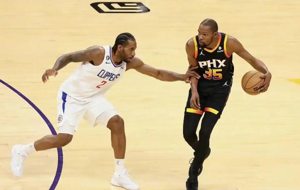 2026年2月17日，前NBA球员杰夫·蒂格在一档播客节目中，谈到了当下联盟中两