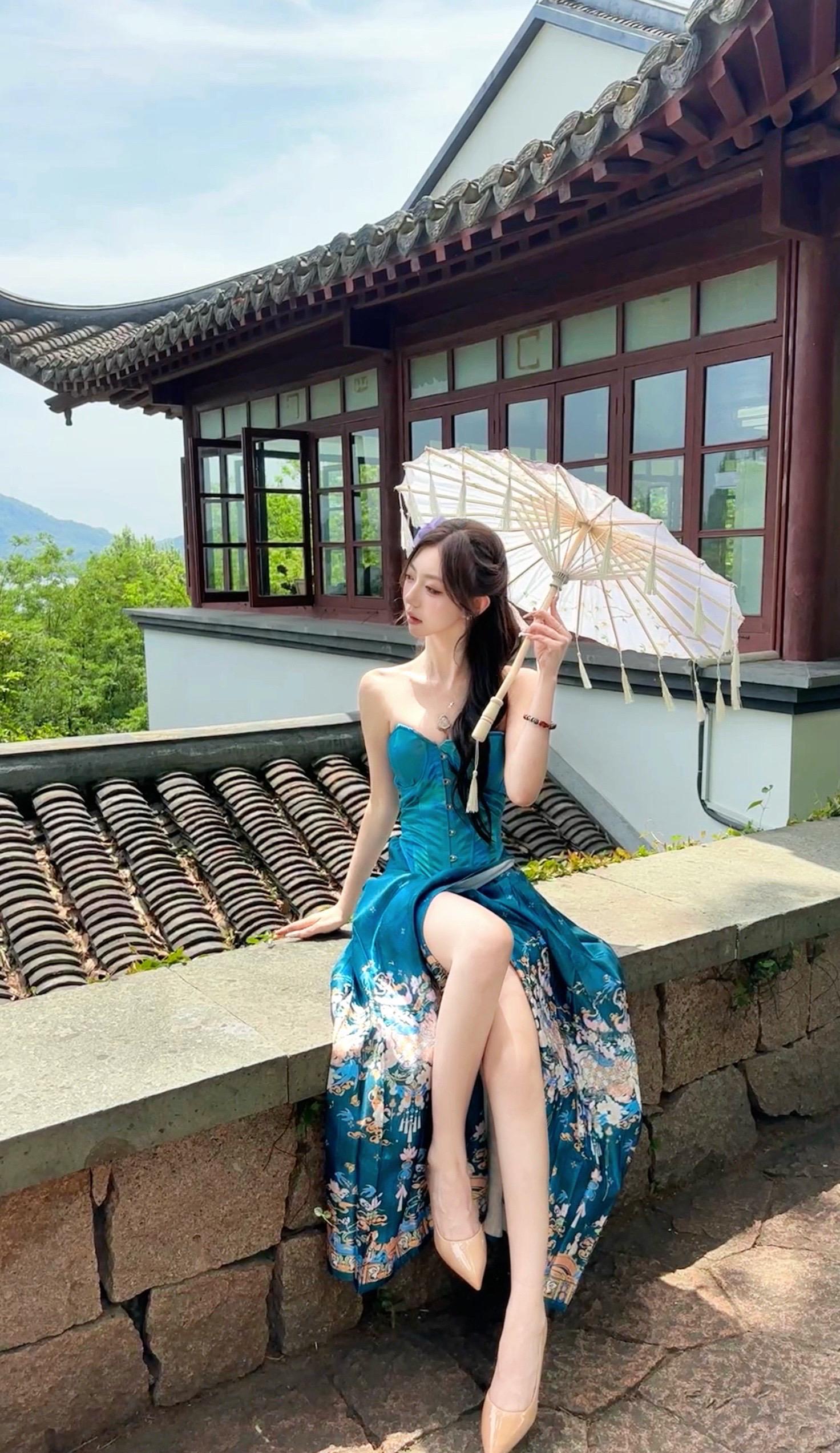 世界有浮力 放松就能被托举