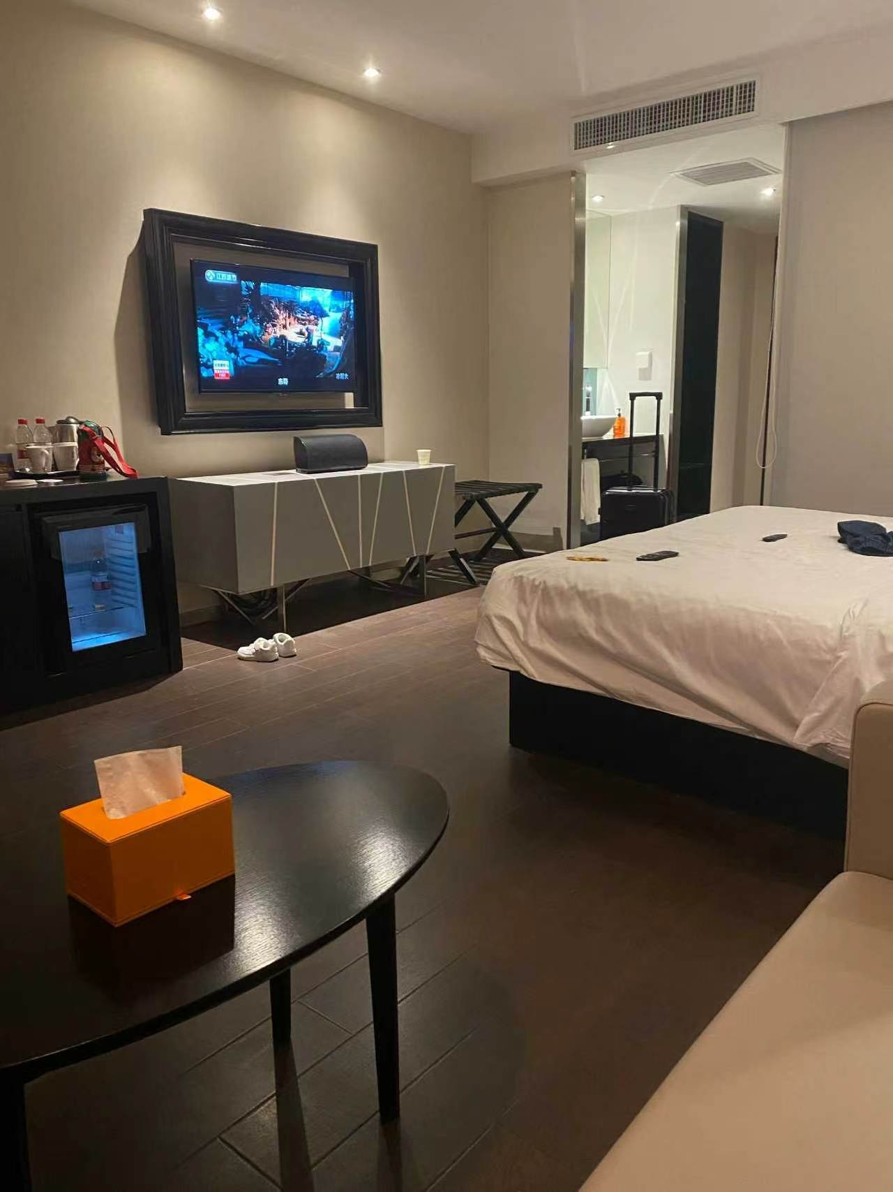 酒店一定要选隔音好的出门住宿优先挑隔音好的房型，私密感全无真的难受，安安静静休息