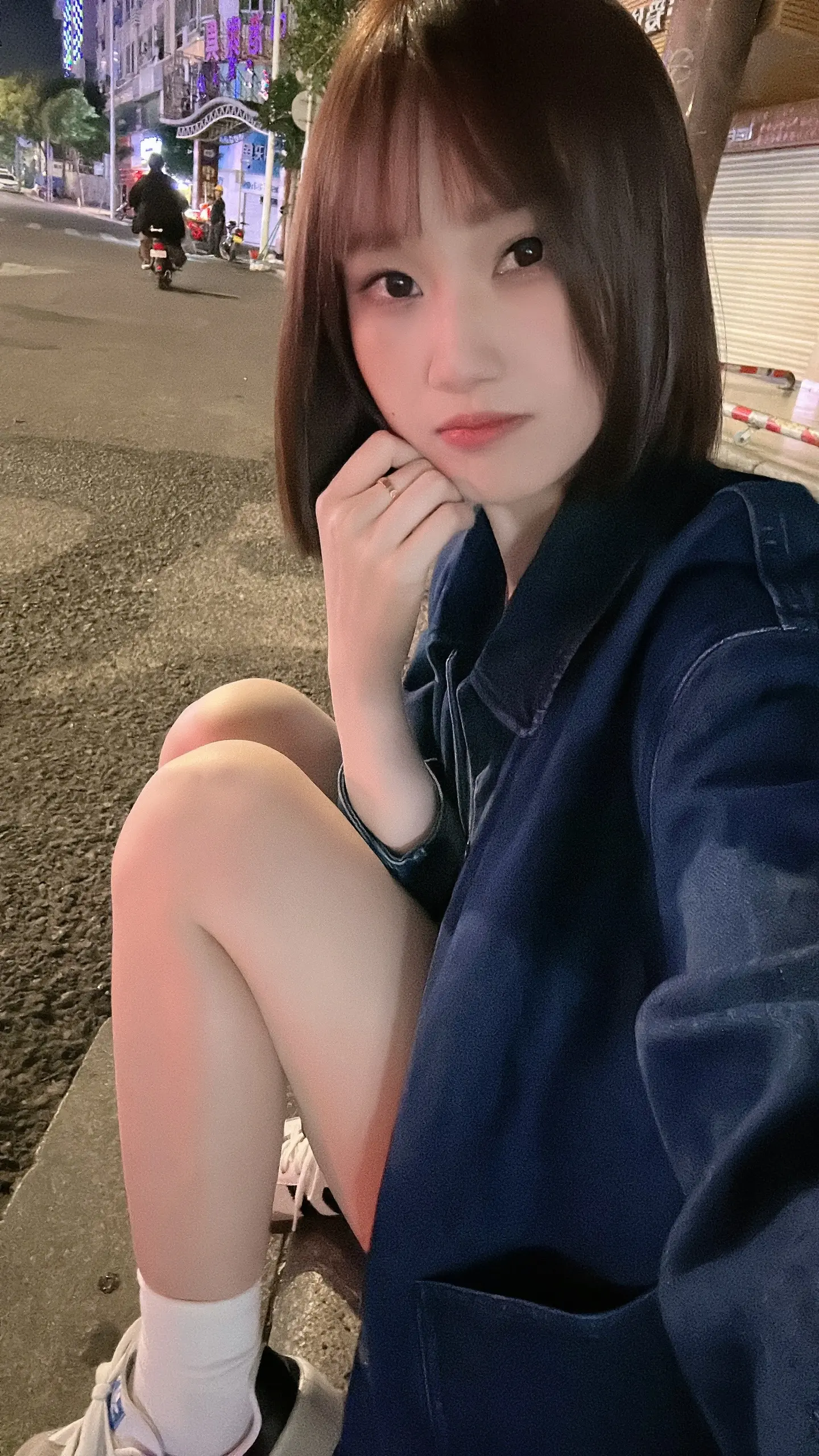努力挣钱，买件外套