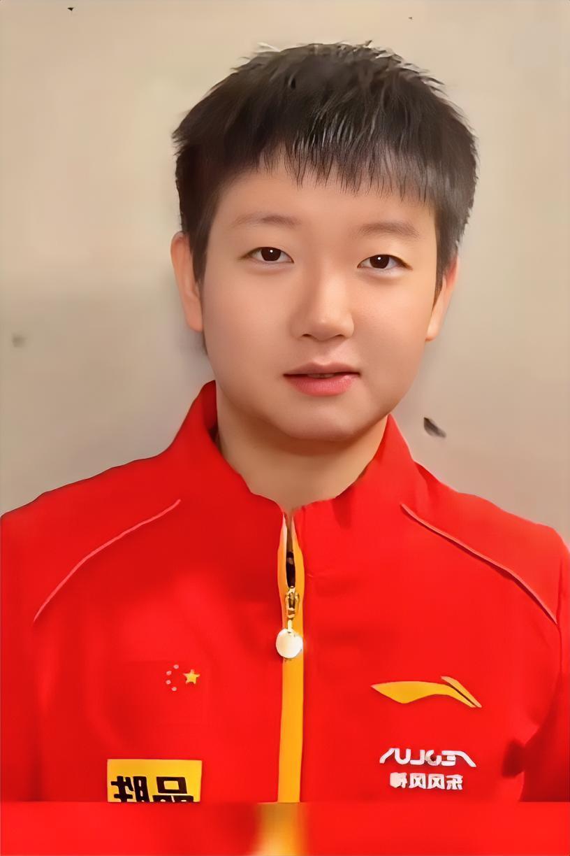 “莎头组合”痛失冠军后，孙颖莎有话要说：各位球迷你们好！我们没有夺得冠军非常遗憾