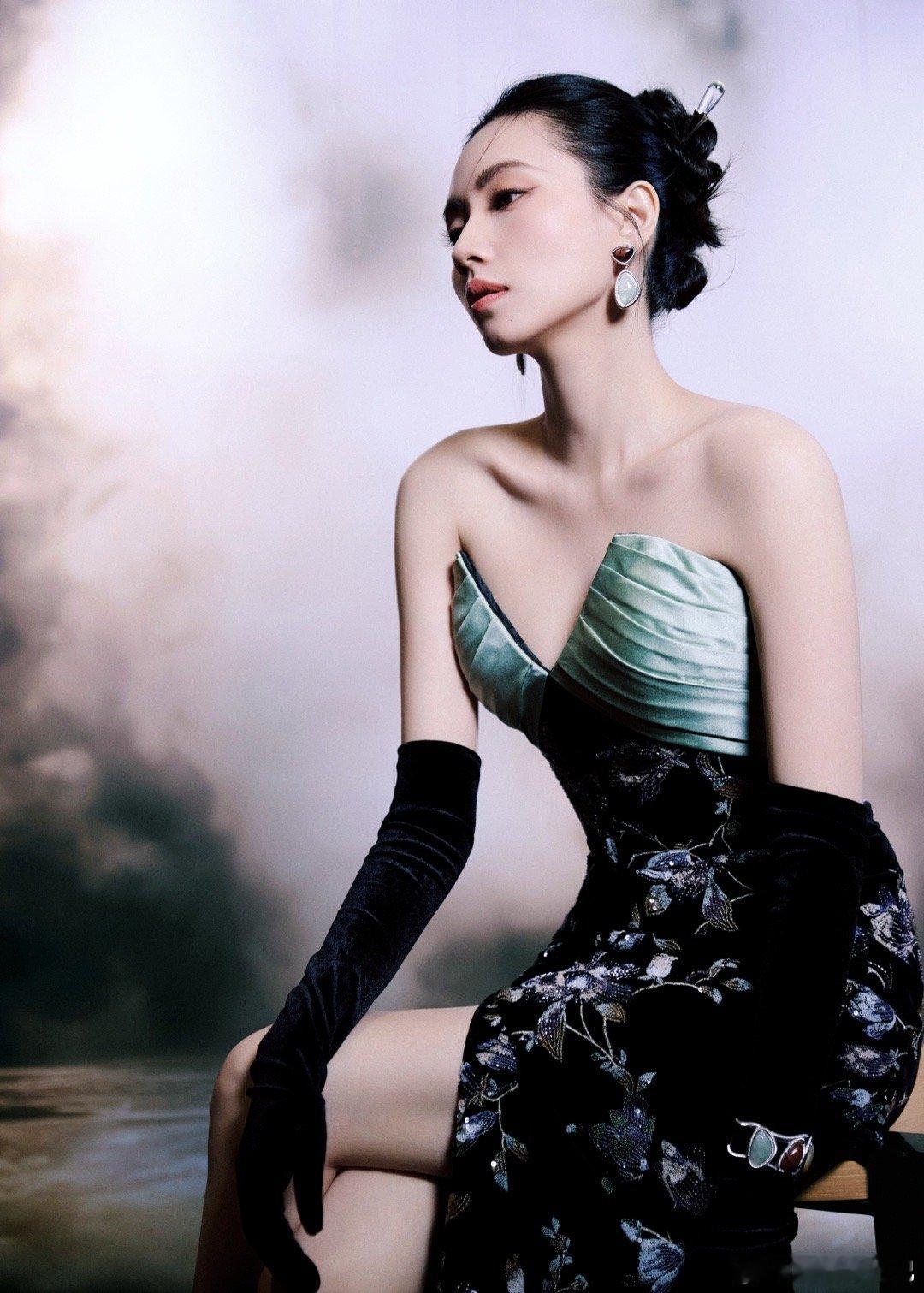 刘惜君颜人中合唱太戳心刘惜君再唱追梦人 谁懂啊，刘惜君的《追梦人》一开口就让人想