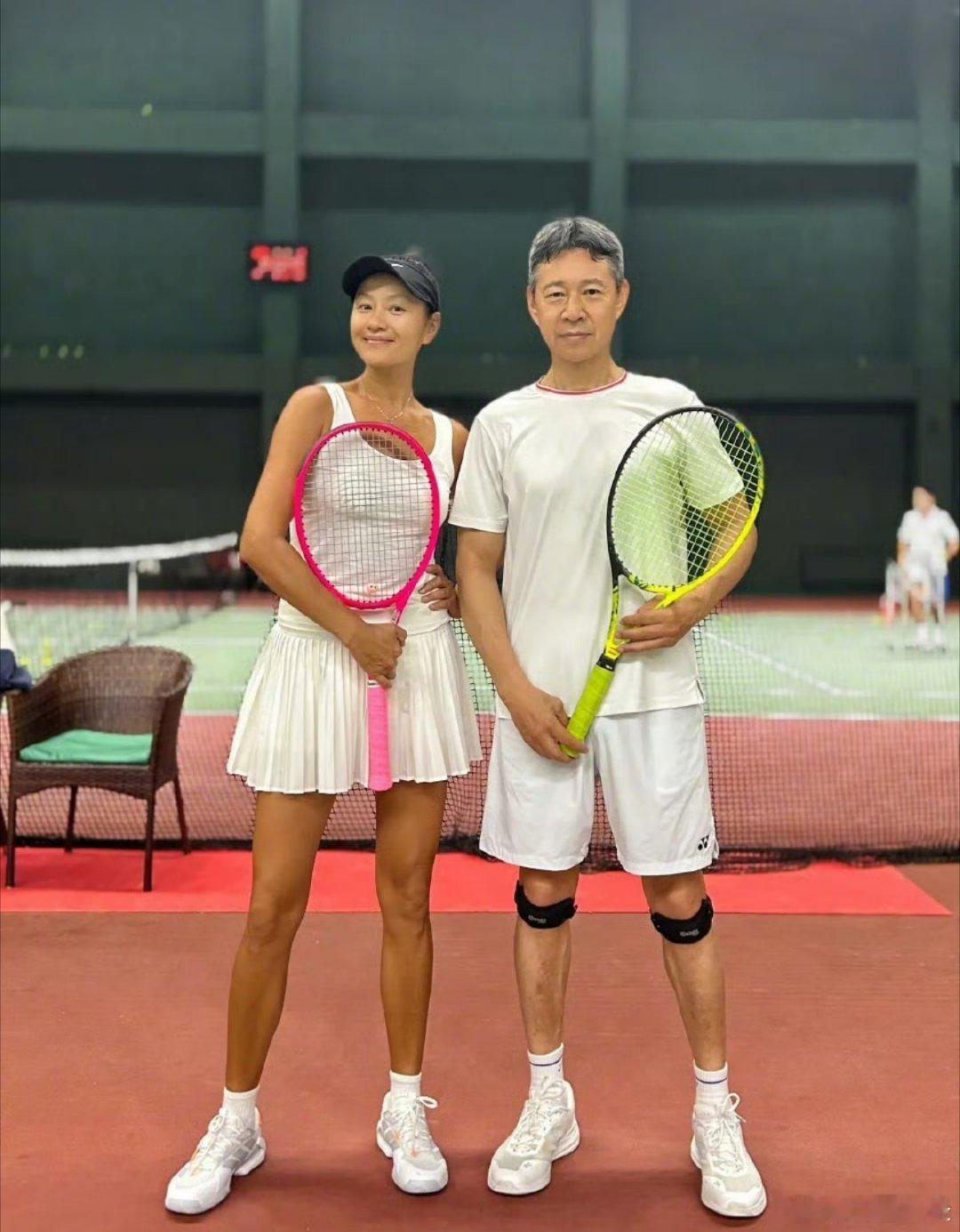 张丰毅70岁状态70岁还能保持这样的身板，这才是真正的“演员”而不是“明星”。不