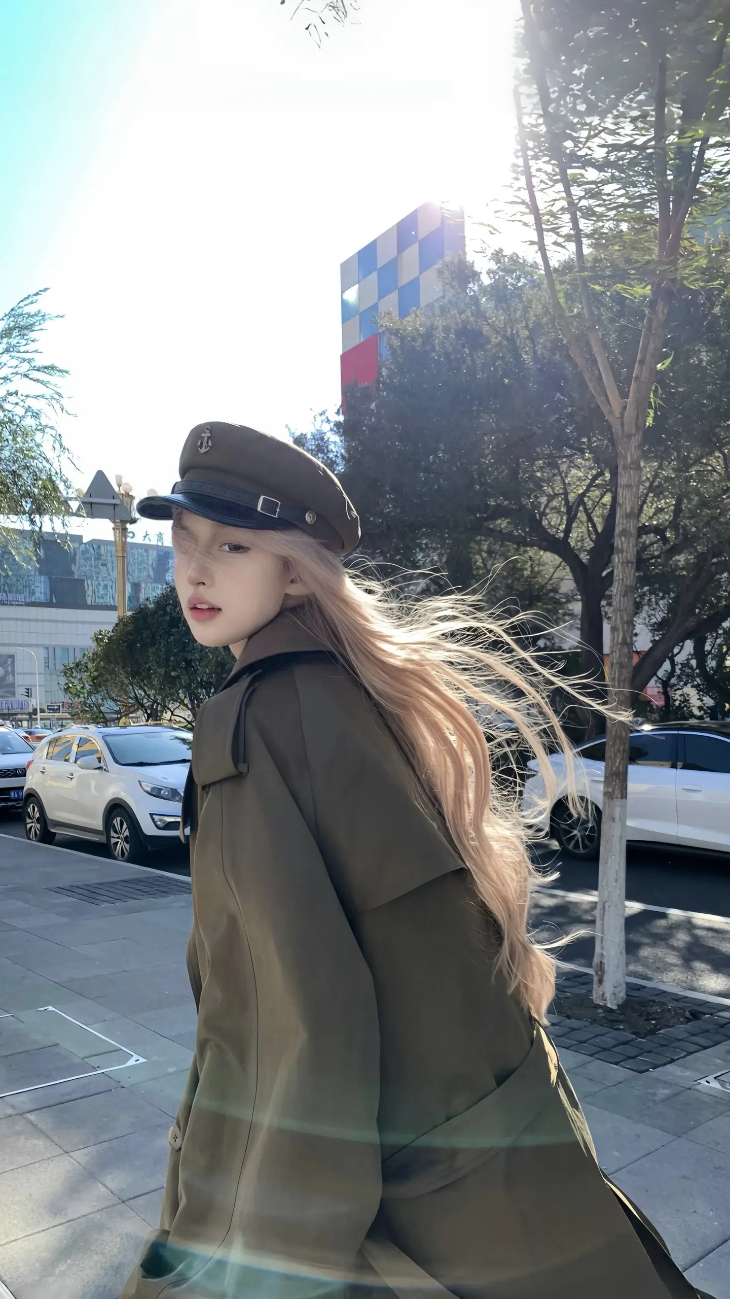 我留洋回来了。