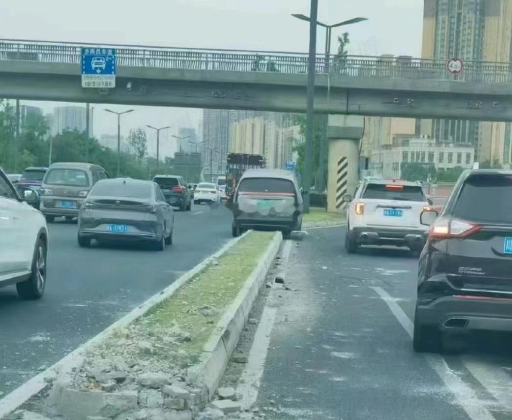 智驾，不对，辅助驾驶不能避免这种情况吗？？？ 海阔试车超话 ​​​