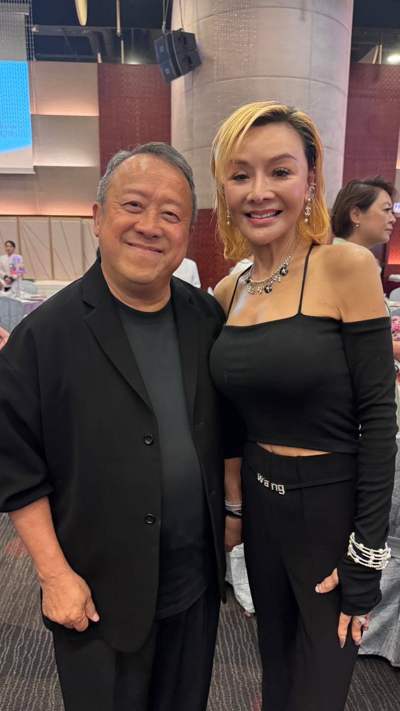 曾志伟慈善素宴好热闹啊，群星云集。（图片来自香港资深传媒人汪曼玲） 