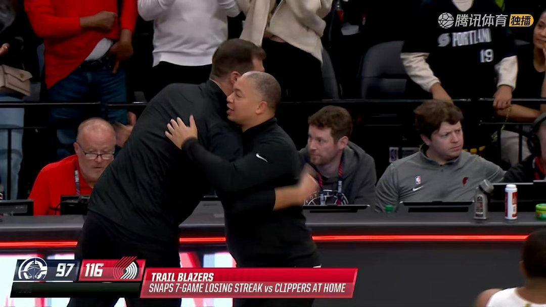关键卡位战爆冷输球！快船97-116不敌开拓者西部附加赛形势彻底走到悬崖边缘25