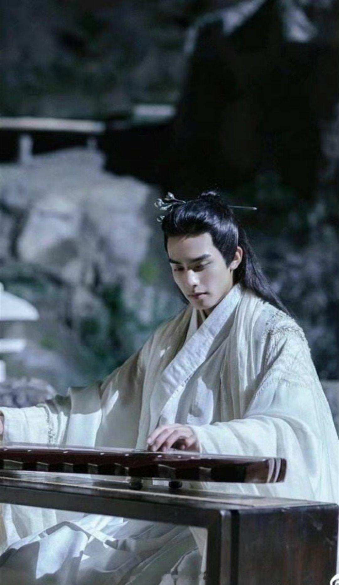 🍉赵露思宋威龙即将二搭《攻玉》，此前一搭《凤求凰》 