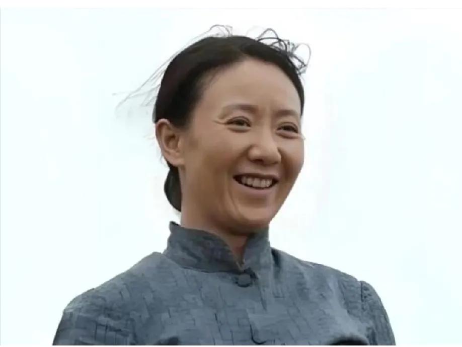 重温《父母爱情》：张桂英，被婚姻辜负的“完美女性”，剧中张桂英的离世像一记重锤，