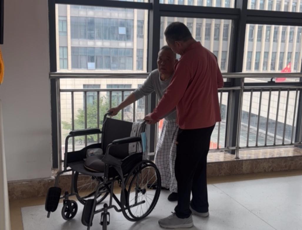 让天下儿女尽孝有道，让阳光照进长者心田。养老，九如家护更靠谱

很多家庭面对高龄