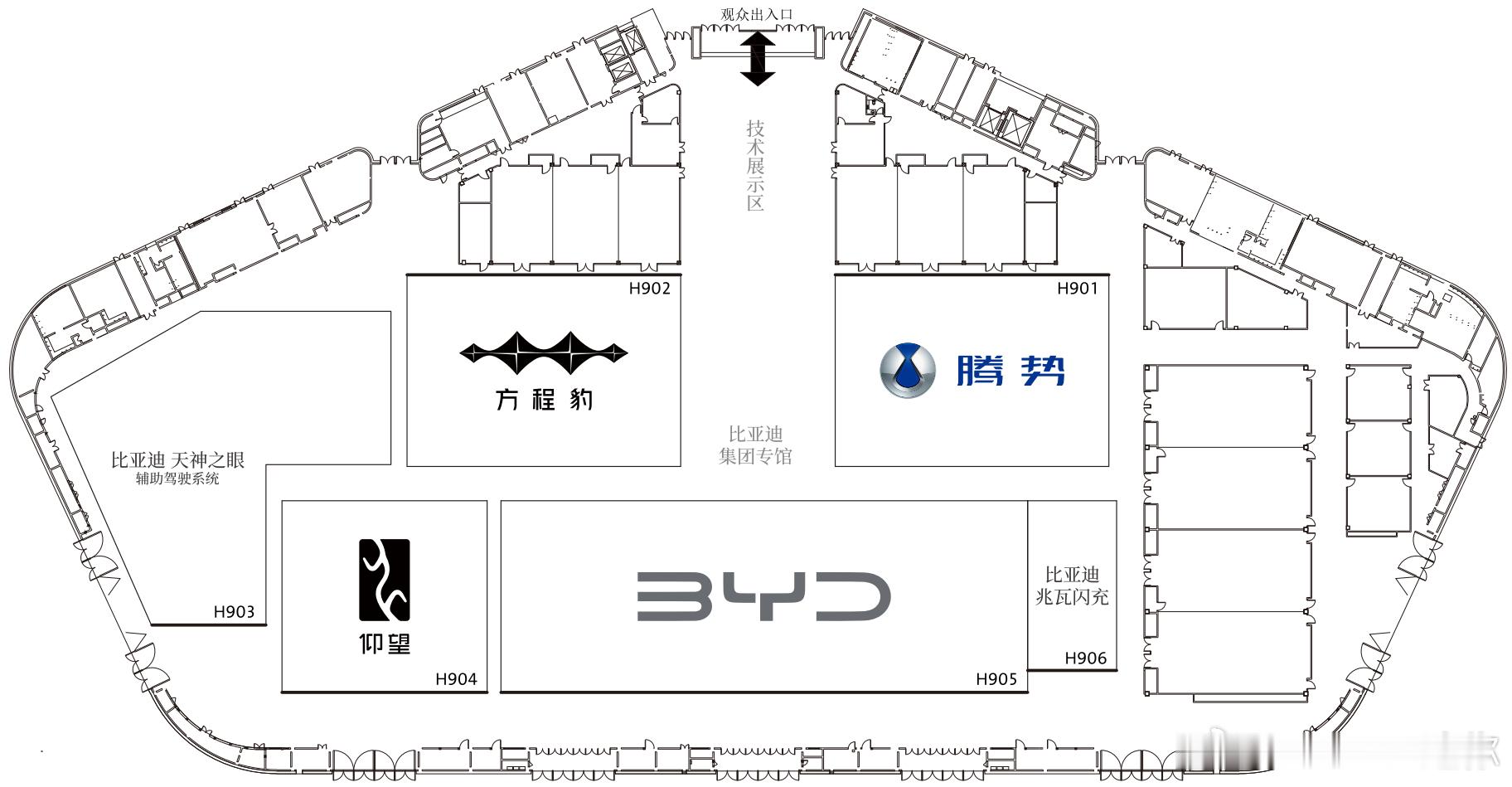 2025成都车展比亚迪依旧包下9号馆，同时室外活动区也有一半为比亚迪的体验区[哆