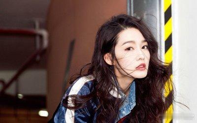 #李沁 越虐越美# 李沁和孙怡像吗？ ​​​