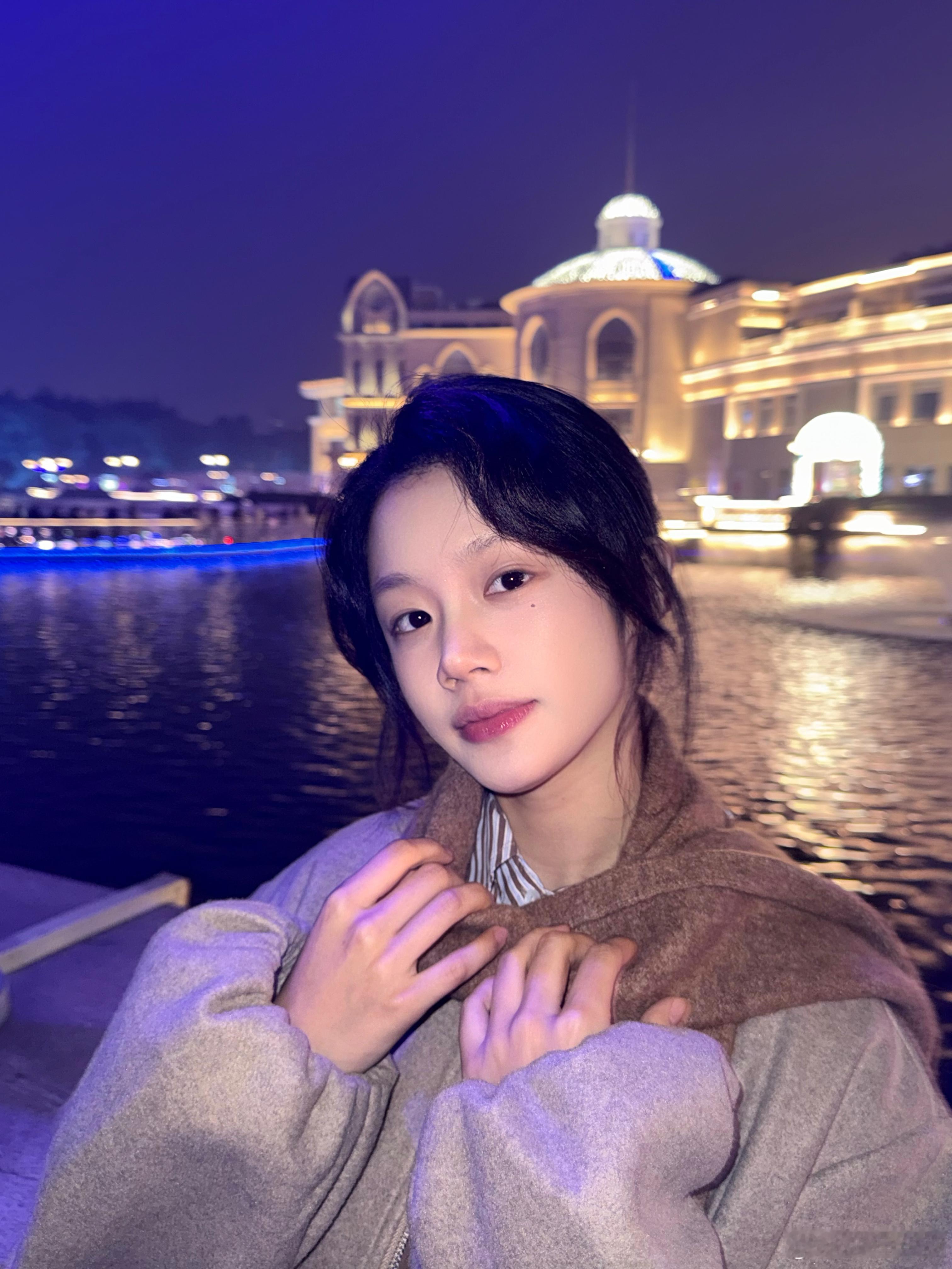 中国人有自己的塞纳河畔！！！“一城一画至朝阳，一步一景到左岸”白天的左家庄街道已