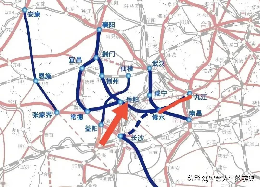 常岳九铁路历经十年博弈，近期终于显露出破局曙光，这场横跨鄂湘赣三省的拉锯战，折射