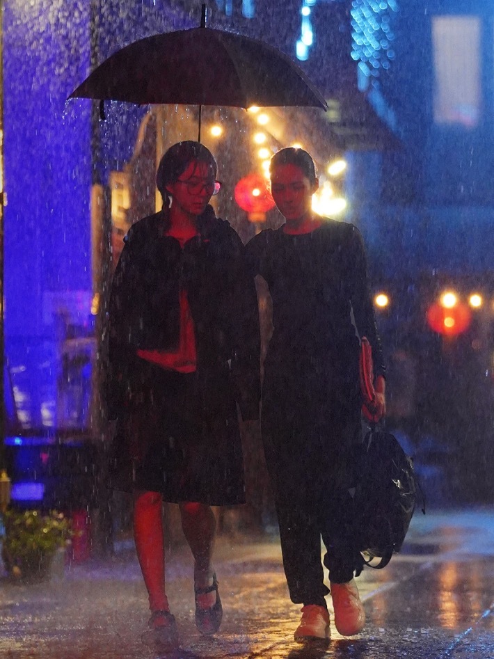 官推更新Only you倒计时海报2天（后天❗️❗️）爱是倾斜的雨伞☔ ​​​