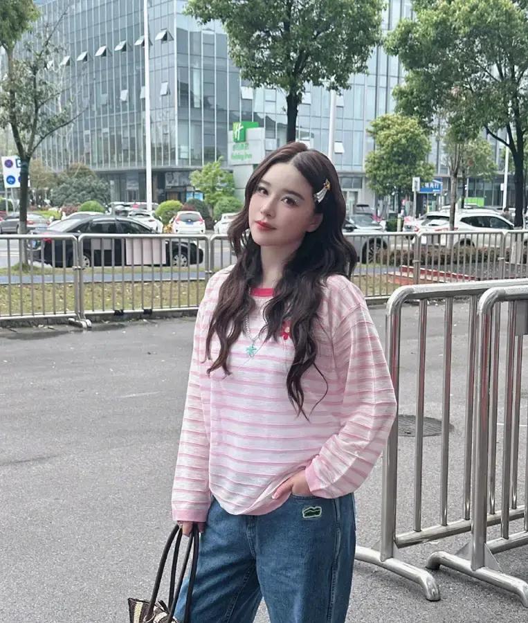 阚清子带吸奶器上浪姐7：女人的底气，一半爱人托举一半自己挣

最近浪姐7的路透里