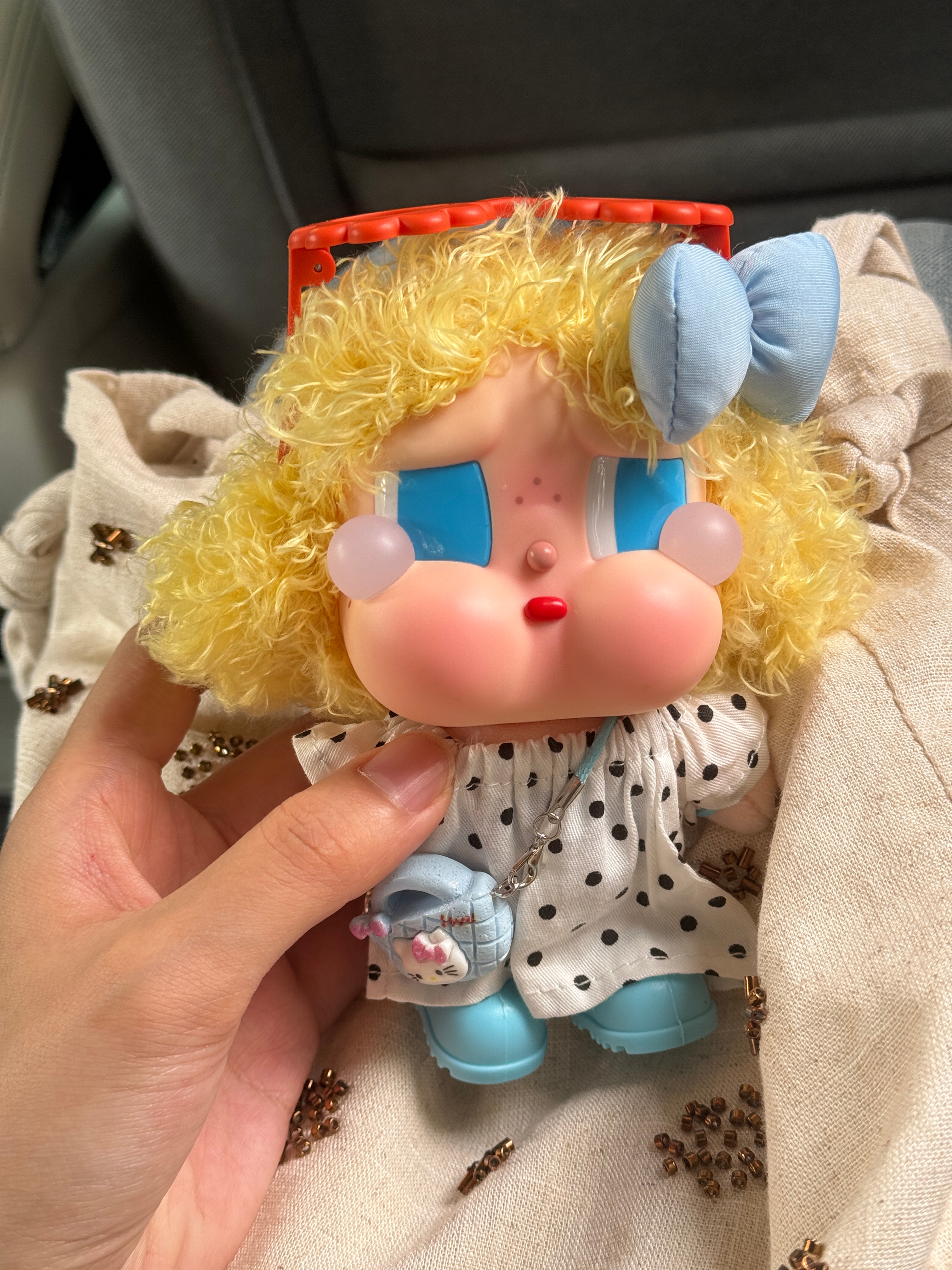 给我的哭娃买了套小衣服，是不是很夏天的配色！泡泡玛特