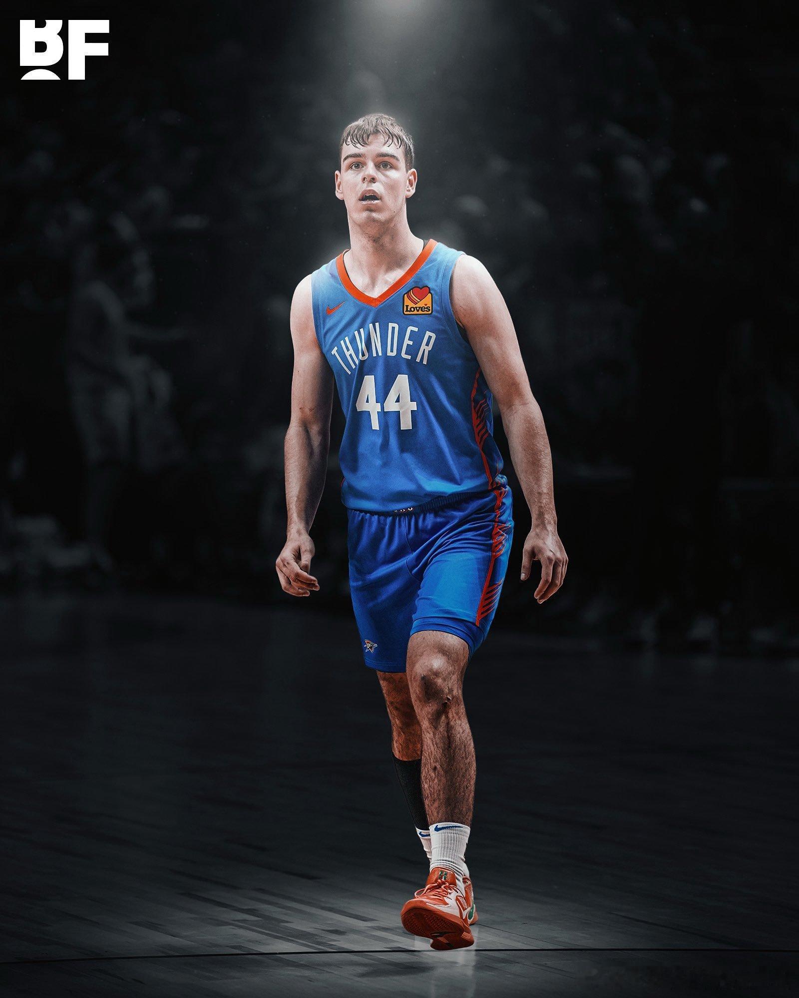 NBA[超话]  Mike Scotto：尼古拉·托皮奇 (Nikola Top