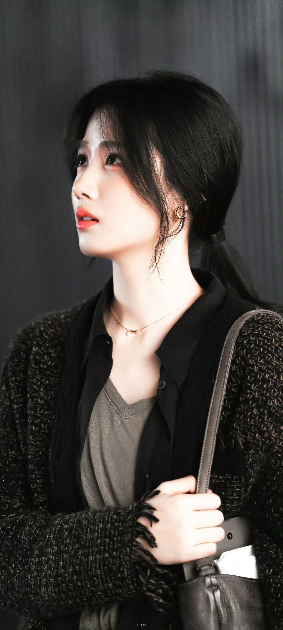 胡羞李佳平行线因卢昱晓相交 同济建筑系的同门情谊，藏在两人的坚守里，卢昱晓的精彩