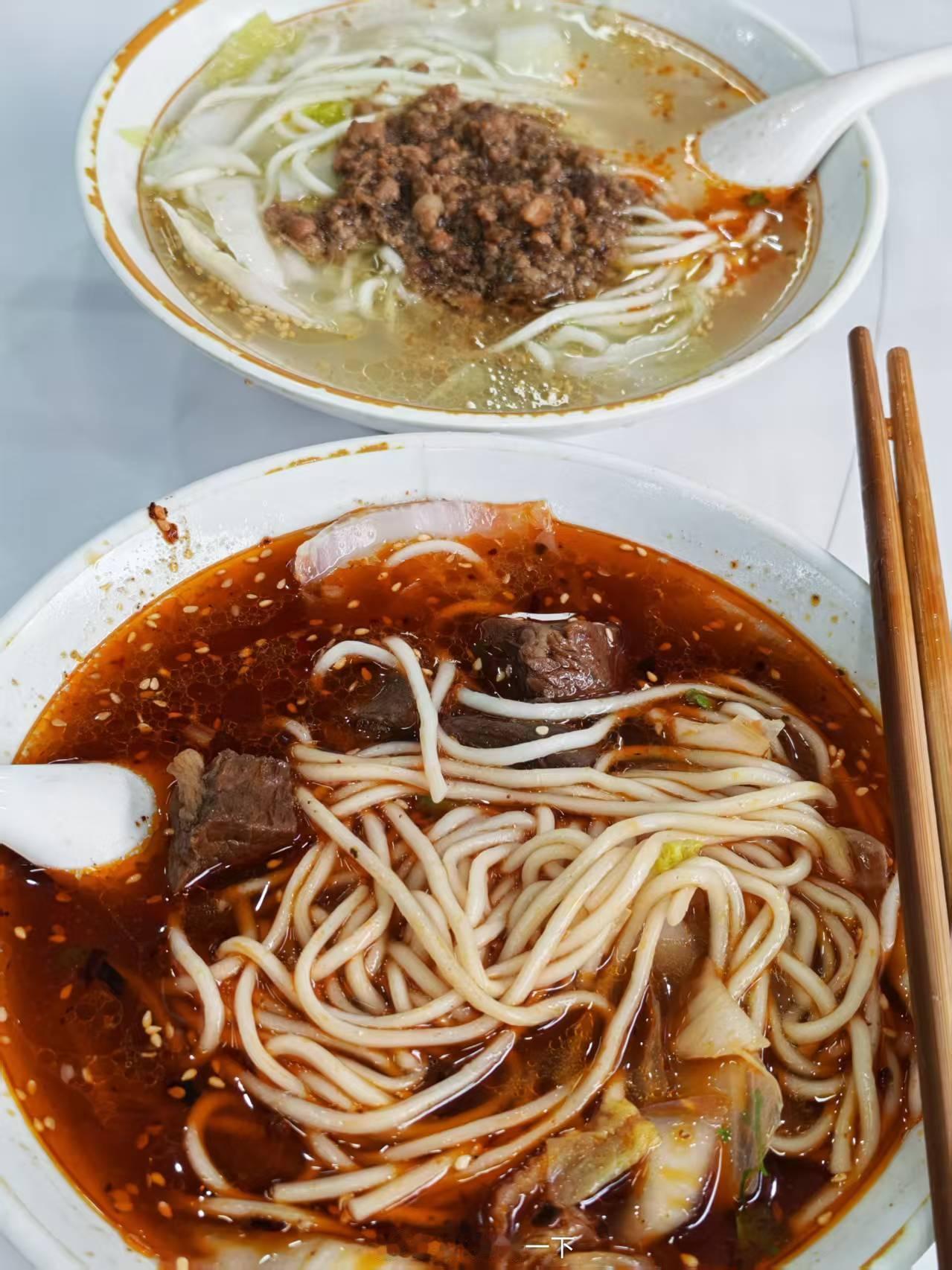 晚安朋友们，来个在康定吃的牛肉面