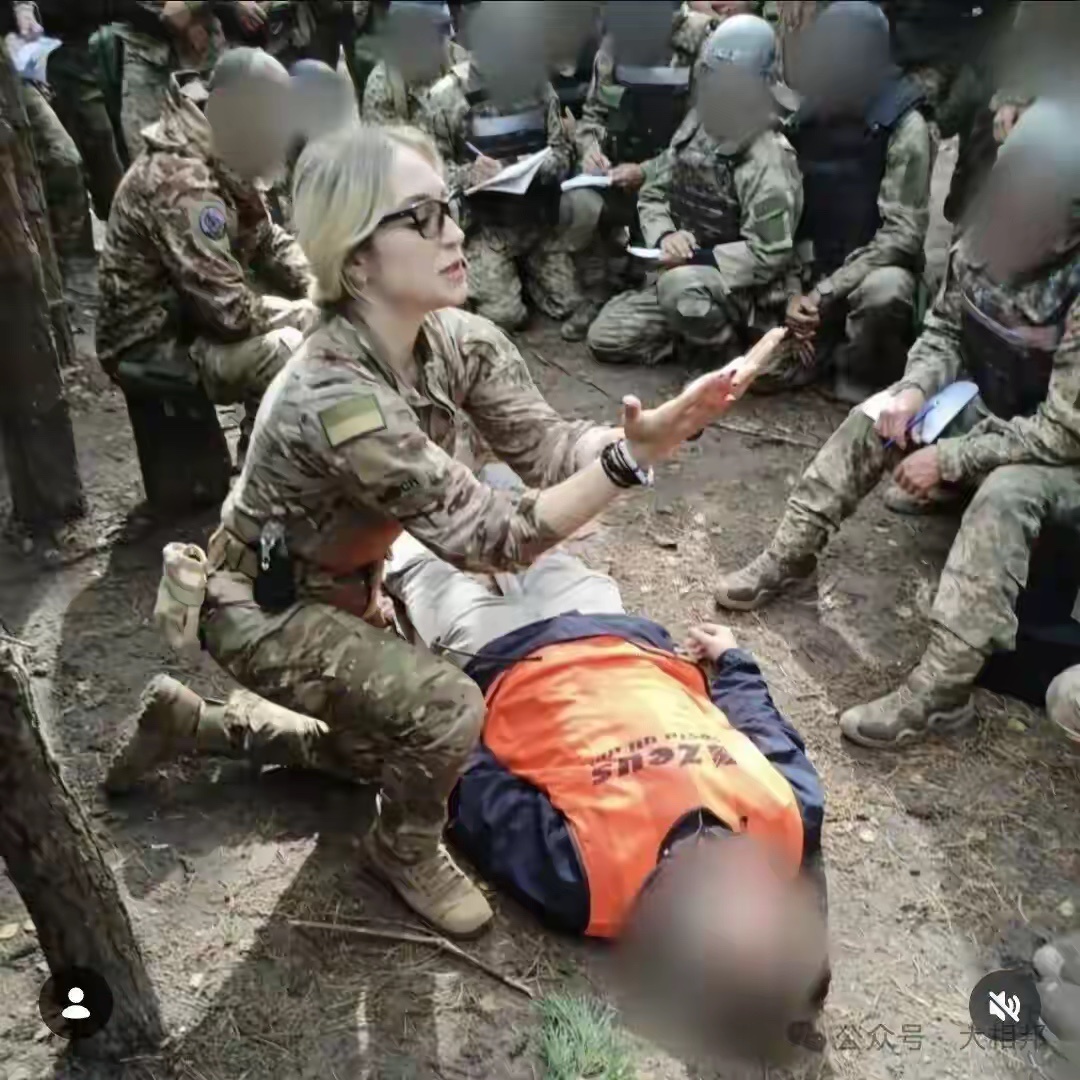 不屈的抵抗！“1500天不屈的抵抗，这条路漫长而沉重，但我们仍将坚定前行，绝不后