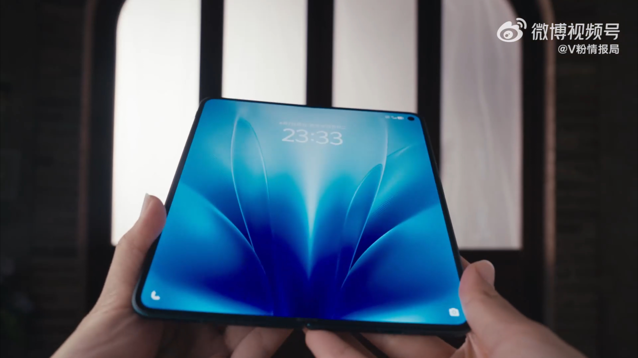 我了个豆，现在折叠屏都开始带增距镜了！vivo X Fold6 这次直接搭配原装