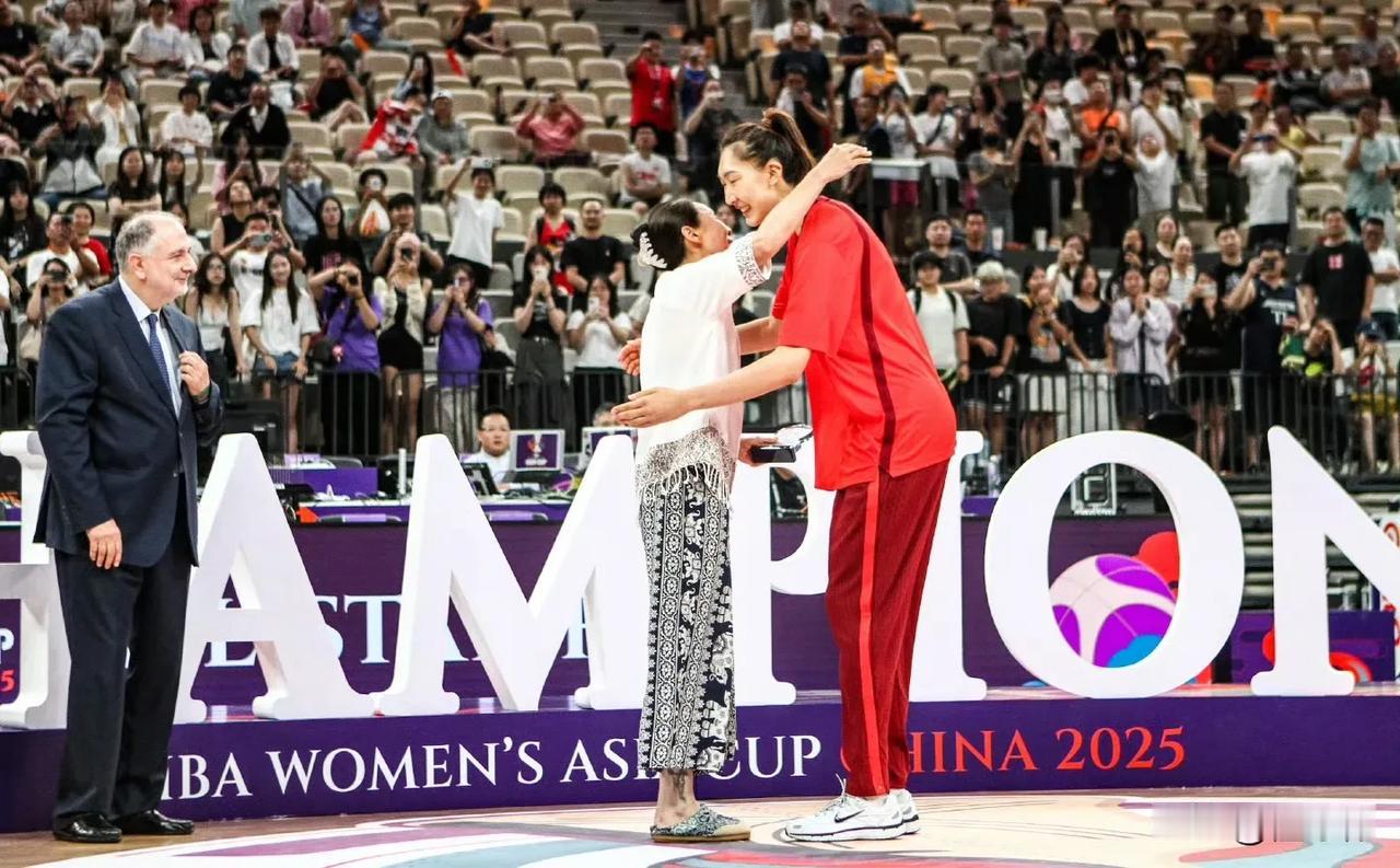 中国女篮今年如果有巅峰期的苗立杰，可以战胜日本女篮和澳大利亚女篮，夺得冠军吗？