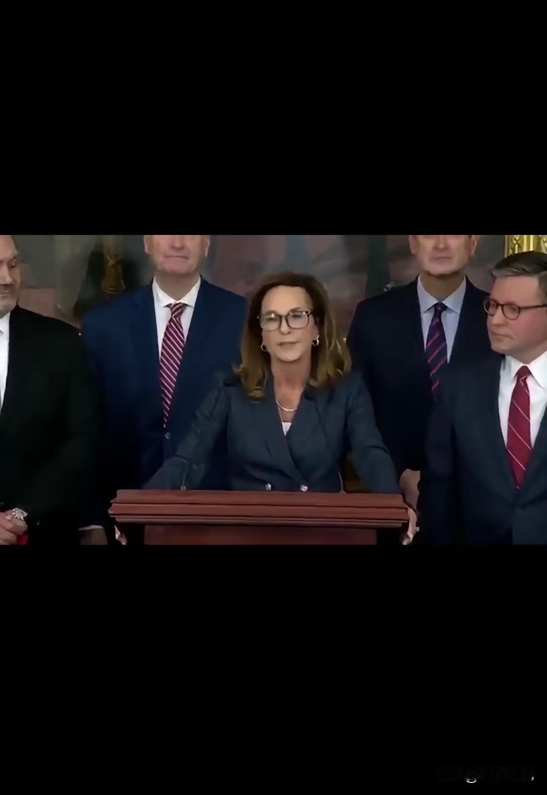 谷爱凌摊上大麻烦了，密歇根州共和党众议员丽莎·麦克莱恩(Lisa McClain