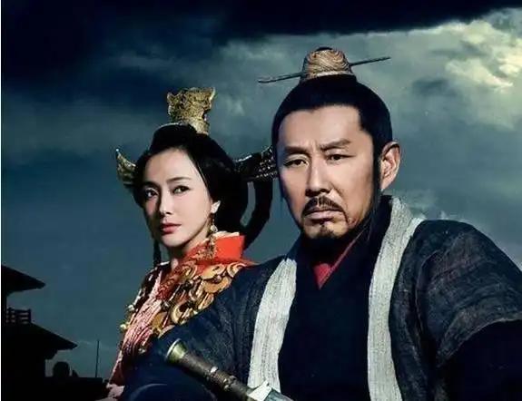 汉惠帝与吕后究竟是什么关系？被压制还是共治？

汉惠帝与吕后的关系根本谈不上什么