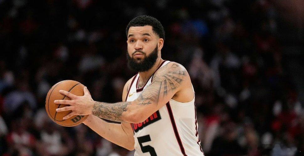 近日，火箭球员范弗里特在个人播客中谈及本赛季球队表现时，直言外界对自己的关注度存