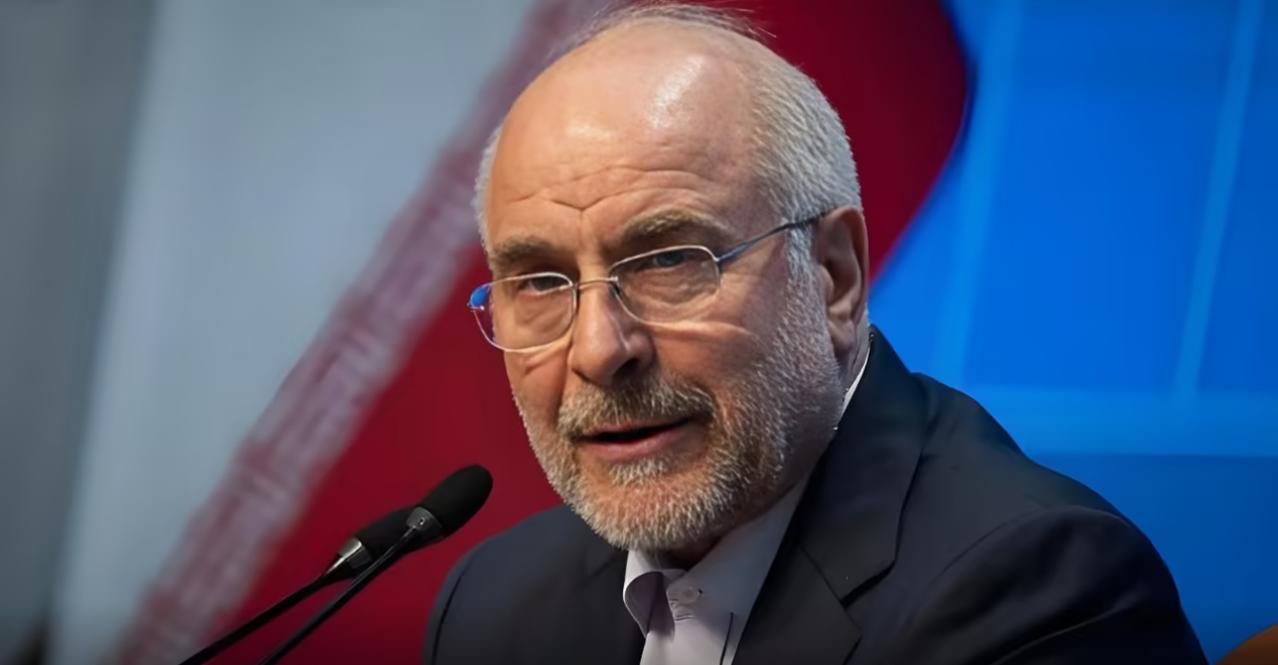 伊朗“实权派”亲自下场！议长卡利巴夫硬刚万斯，这场谈判是“鸿门宴”还是“大结局”