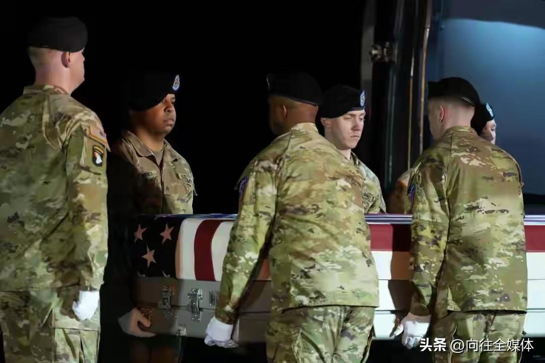 9夜饱和轰炸毫无成效！美军17人阵亡伤亡攀升，美方猛然醒悟：伊朗战力为何丝毫未减