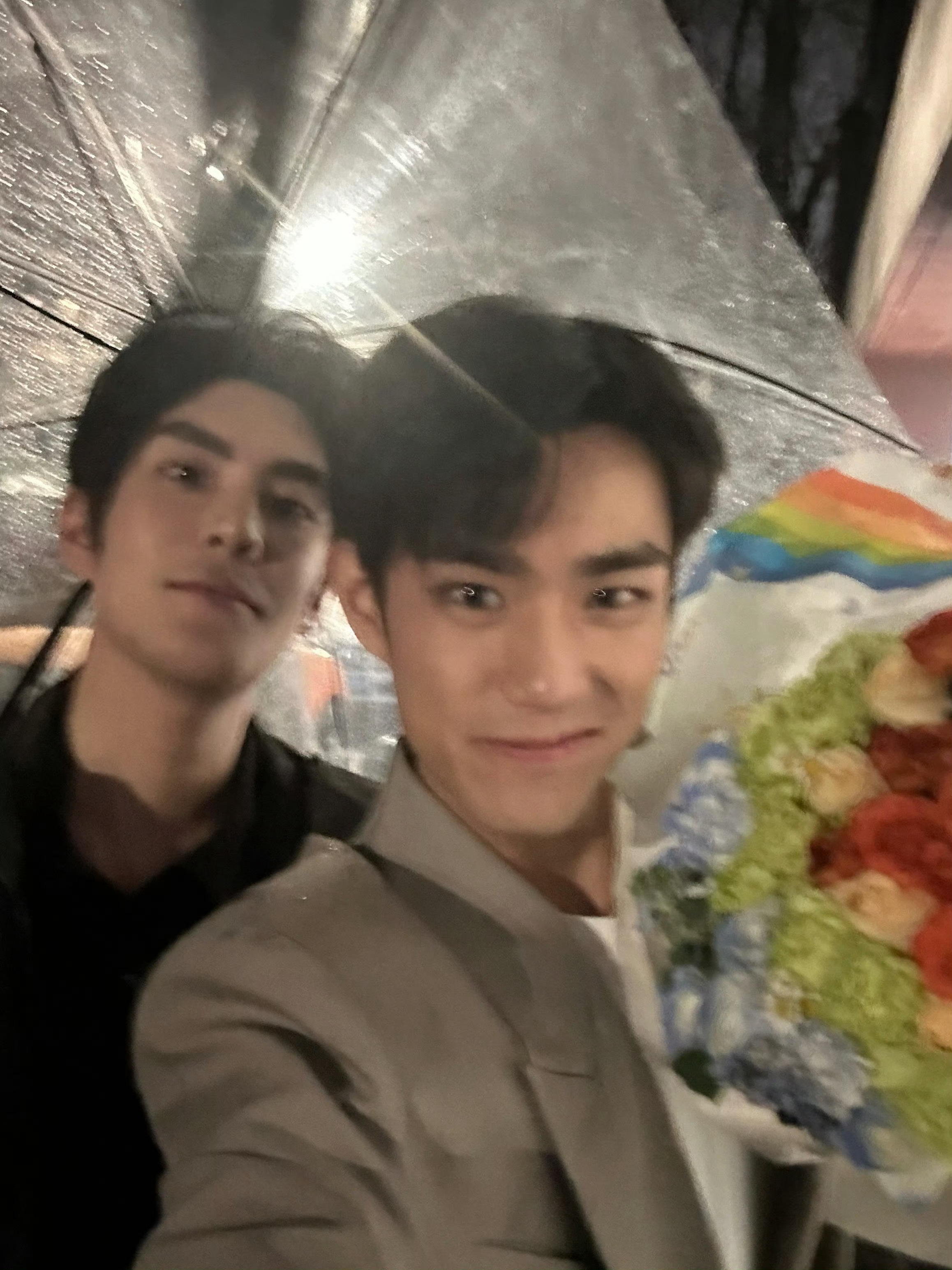 会呼吸的痛[音乐] 遗憾是会呼吸的痛🖇️🤍🩶 
