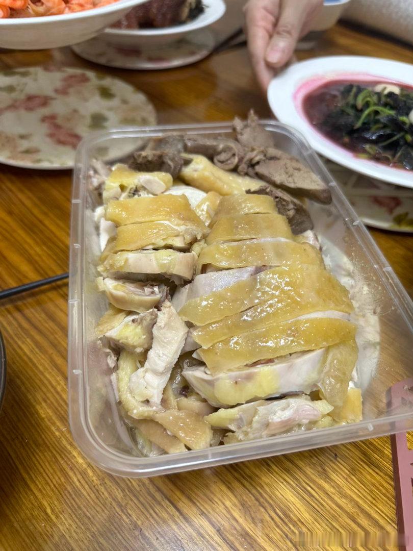现有才返程回家好久没这么畅快的聊天了如果不是时间太晚感觉还可以聊下去 