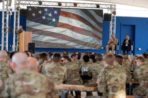特朗普闯了大祸！

3月3日，据西方媒体透露，阿联酋和卡塔尔正在四处寻找特朗普密
