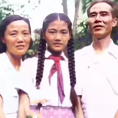 1959年，毛主席听说，贺子珍的哥哥贺敏学只享受行政8级待遇，十分不满：“为了避