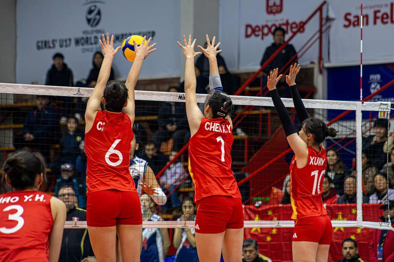 -【2026年U17女排世锦赛小组赛-B组】中国🇨🇳女排3-0秘鲁🇵🇪女