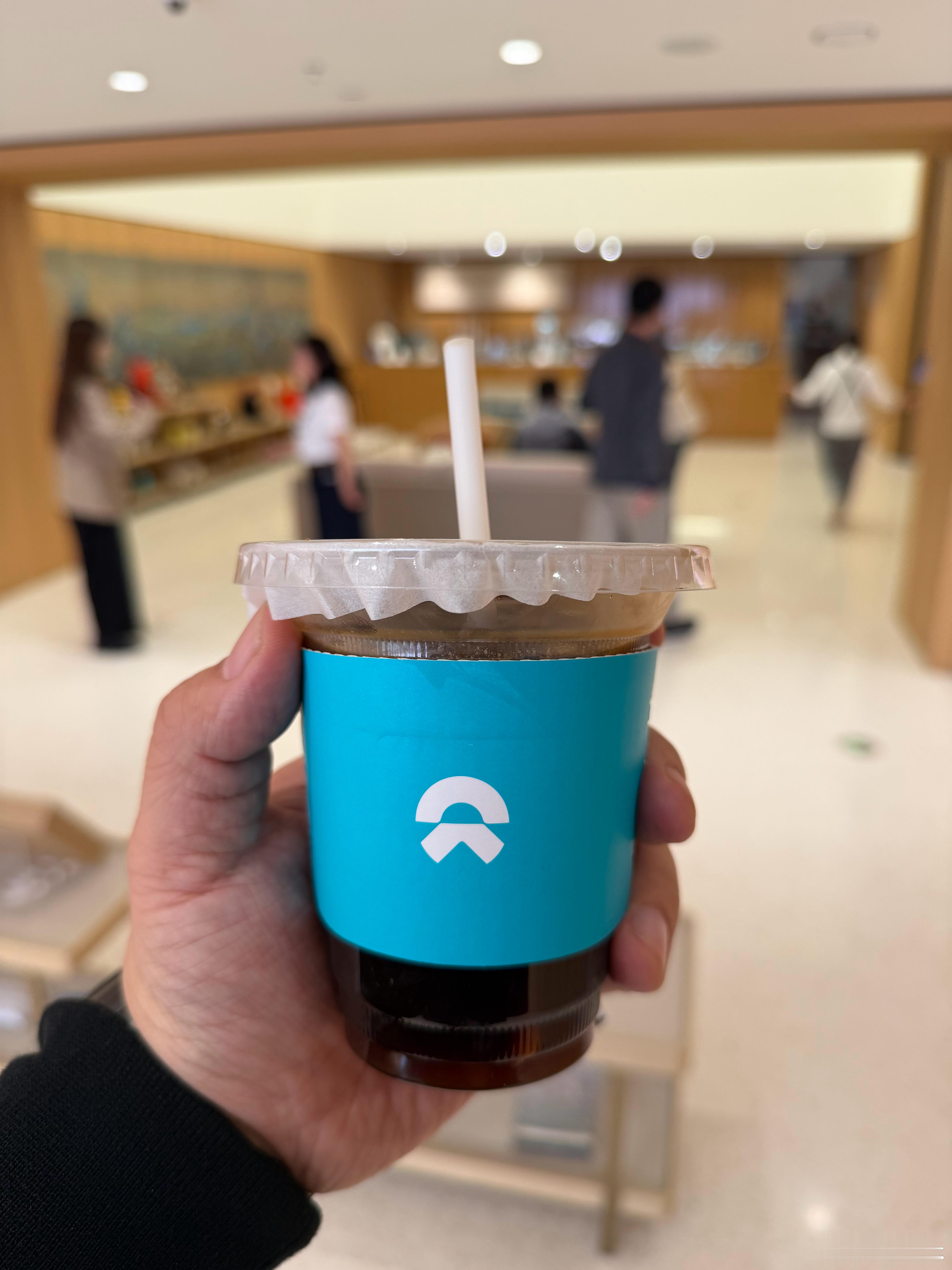 兄弟们，我也是好起来了，在牛屋里喝上来子的咖啡了 北京·华熙LIVE五棵松