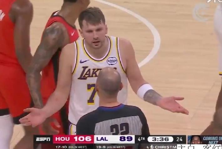 灾难级发挥！NBA湖人脆败火箭，东契奇25分+5板+7助+6误，效率值-25，圣