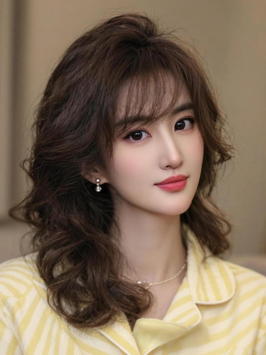 AI韩系居家照 随变ai随便玩 耳环控 日常