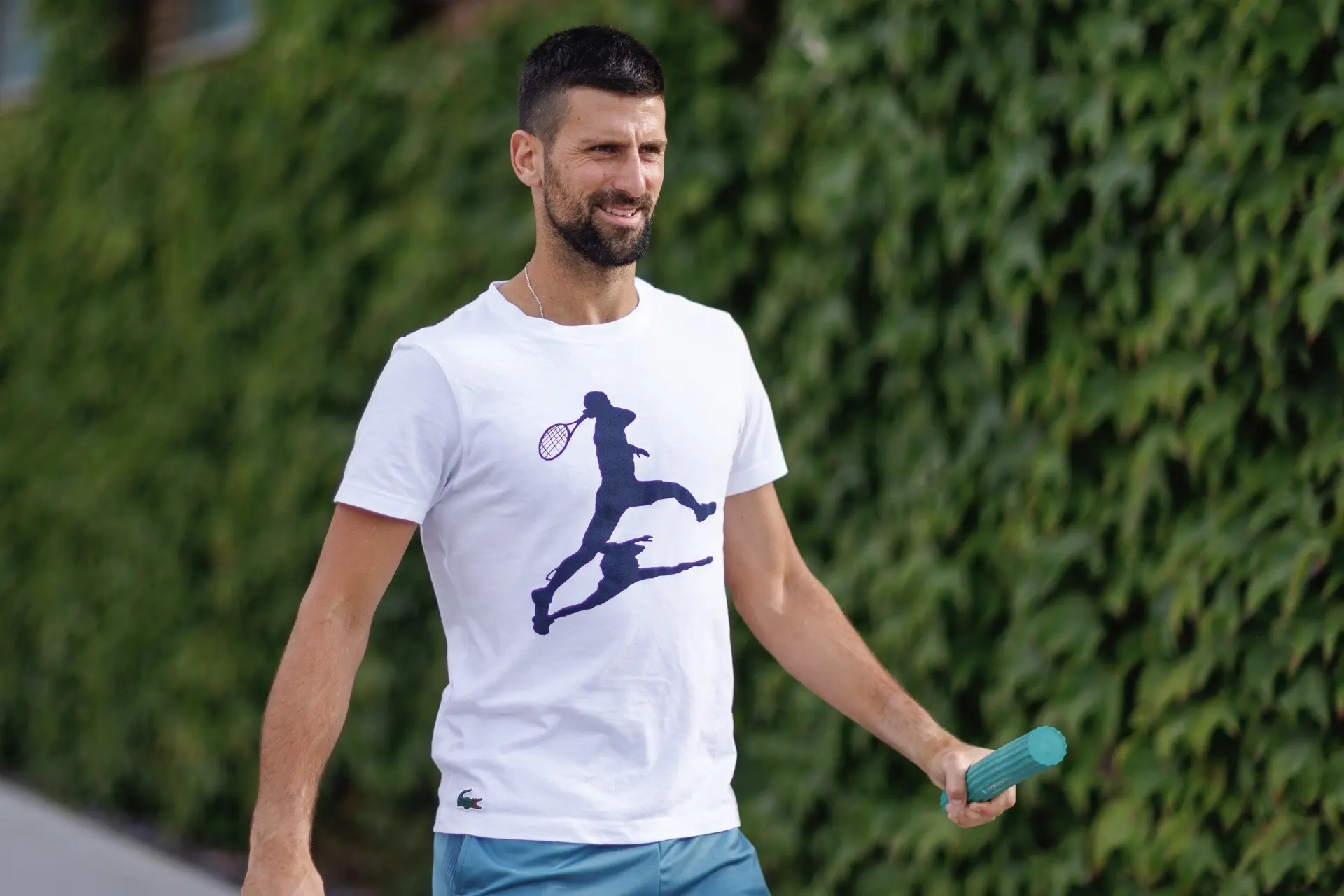 德约科维奇已抵达温布尔顿 进行适应性训练💪 cr: wimbledon