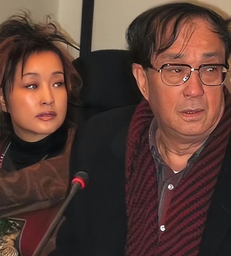 年轻时的刘晓庆与谢晋导演